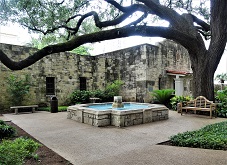 Alamo_Fountain