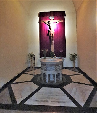 Baptismal_Font_Messina_Cathedral