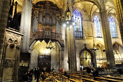 Barcelona_Cathedral_Organ
