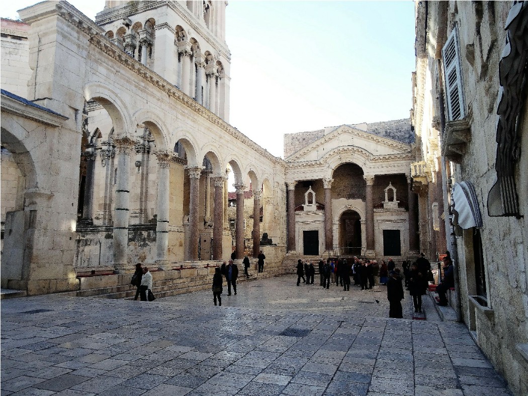 Diocletians_Palace