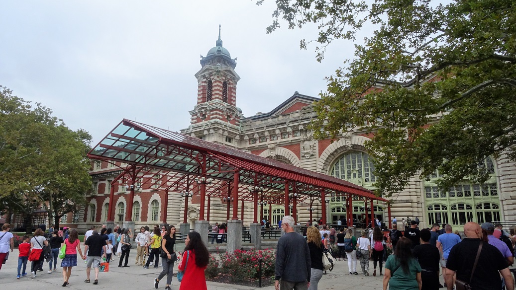 Ellis_Island_Museum Ellis_Island_Museum