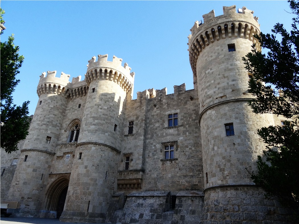 Rhodes' Palace of the Grand Master - Greece Is