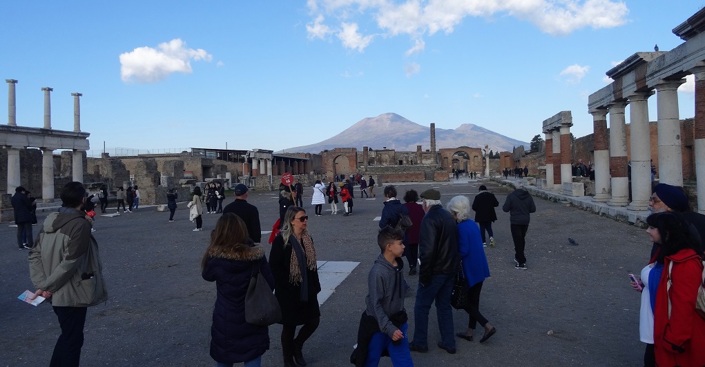 Pompeii_Forun_1