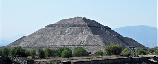 Pyramid_of_the_Sun_Teotihuacan