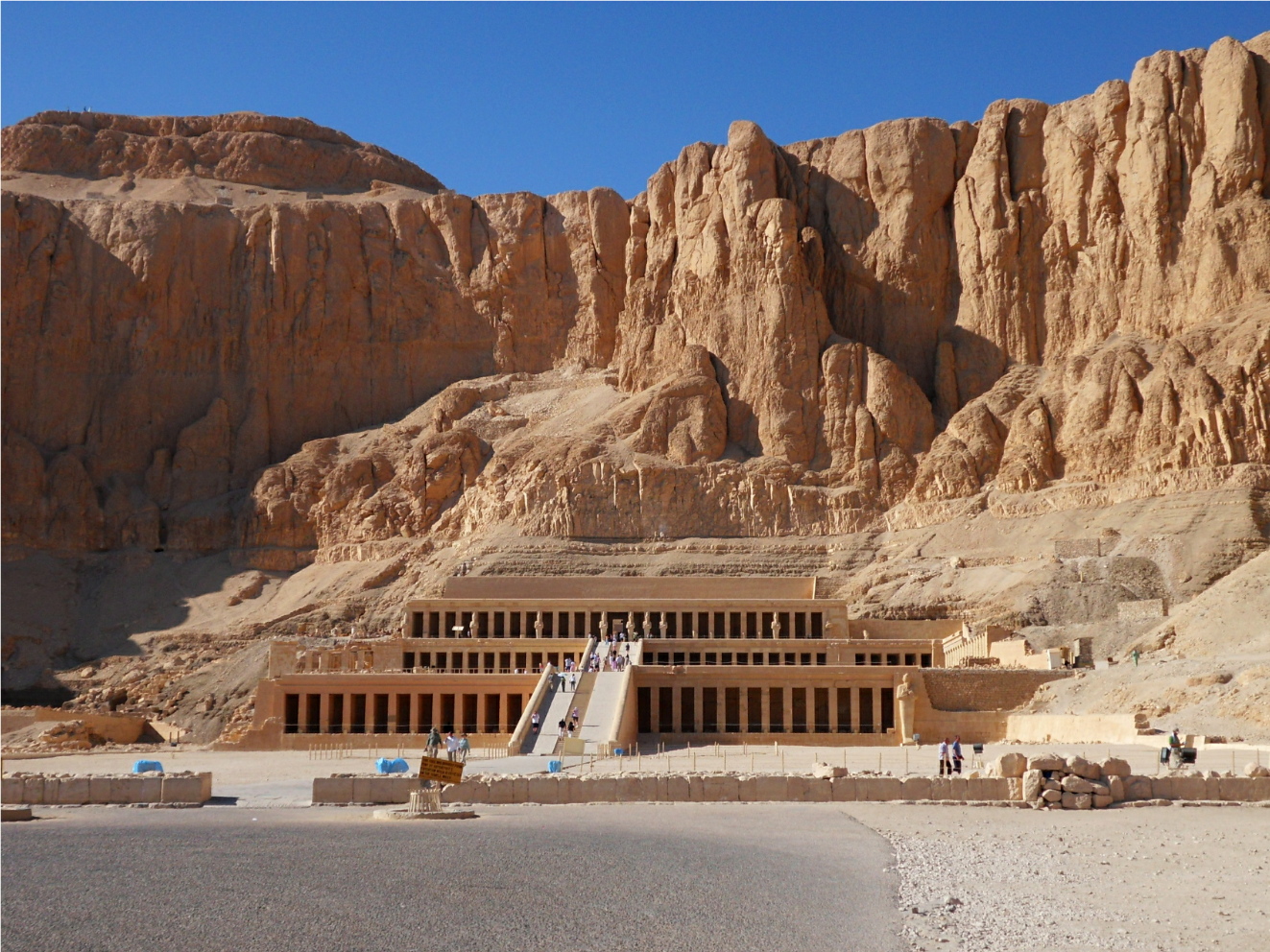 Hatshepsut%27s_Temple