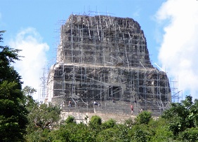 Tikal_Temple_IV