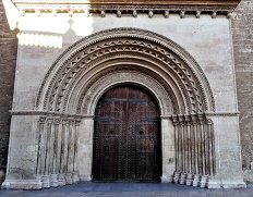 Valencia_Door_of_Alms
